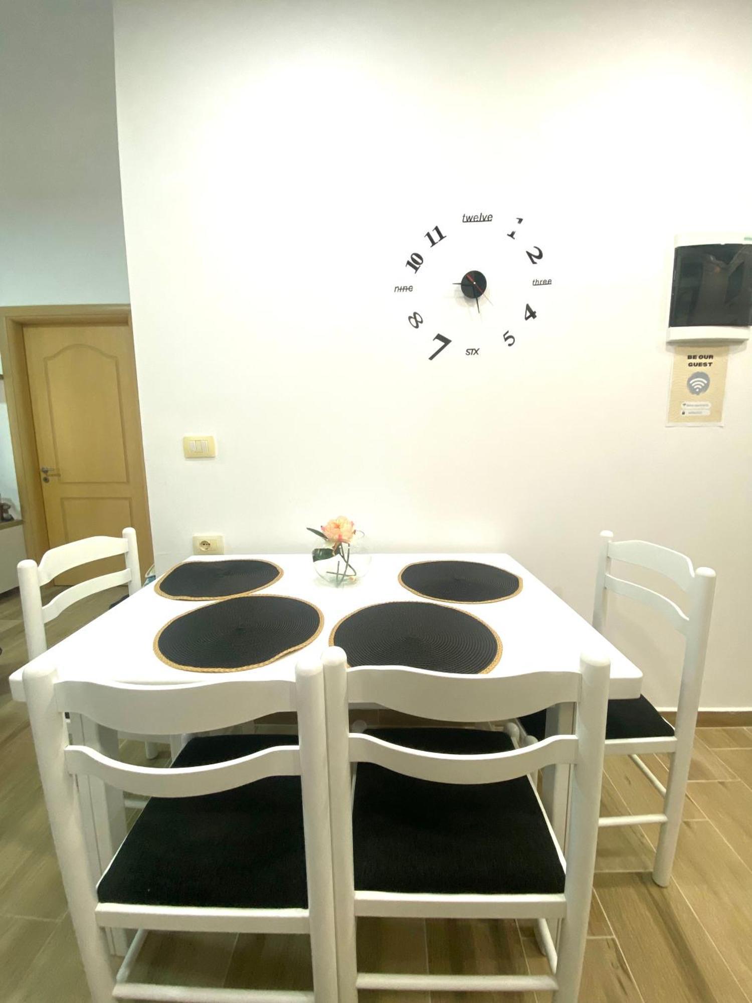 Bellas Apartment 2 ซารานเดอ ภายนอก รูปภาพ